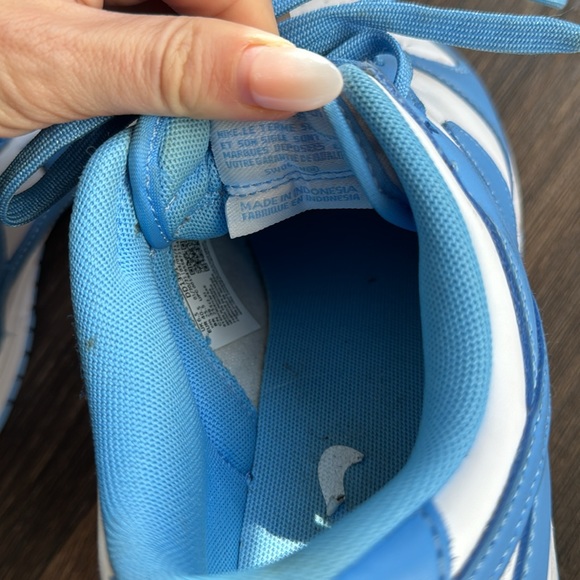 Nike Dunk Low "University Blue" sneakers - Picture 9 of 11